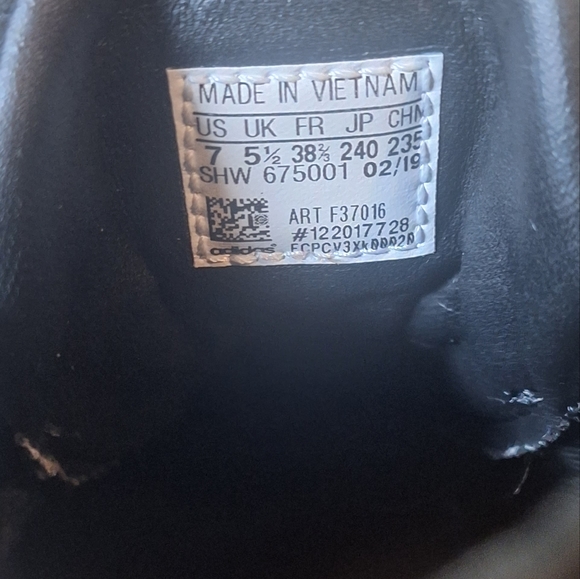 Women's Size 7 Adidas 'Falcon Outloud' - Picture 6 of 7